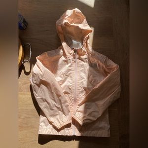 Girls NorthFace rain/windbreaker jacket.